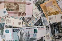 To Disrupt Russia’s Shadow War, Follow the Money